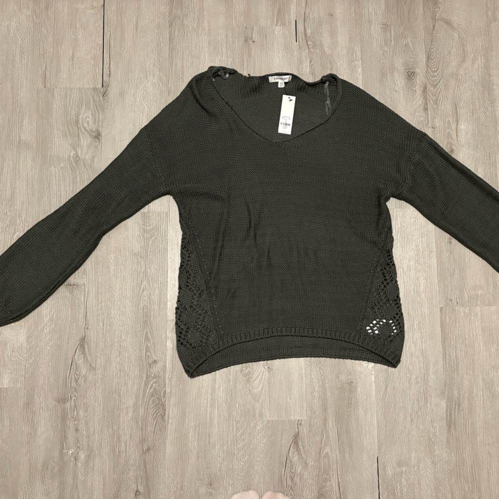 Francesca's Collections olive Sweater